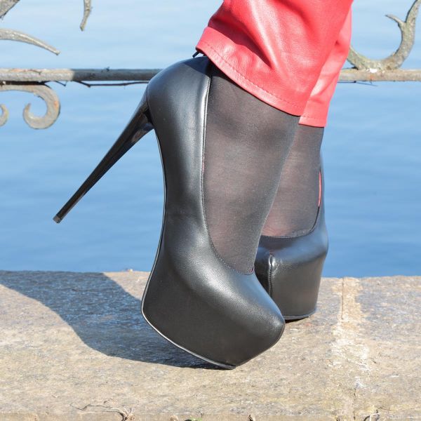 Plateau Pumps schwarz Leder mit verdecktem Plateau - eigene Kollektion MICELI - Made in Italy
