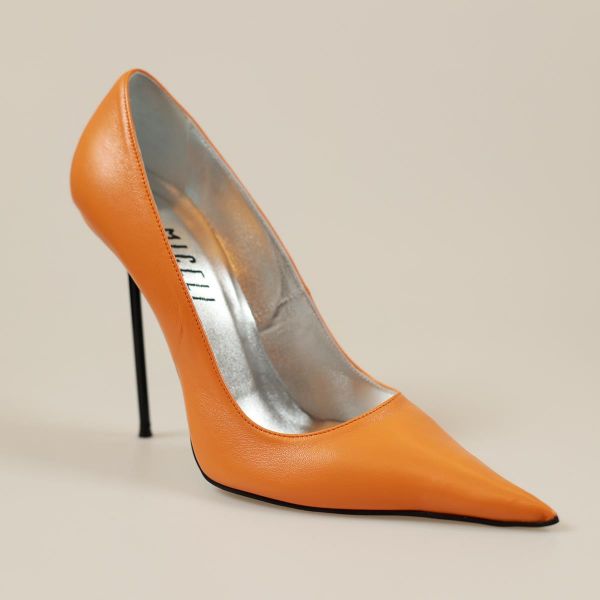 Spitzer italienischer Longpoint Designer Pumps von Miceli in der Sonderfarbe arancia